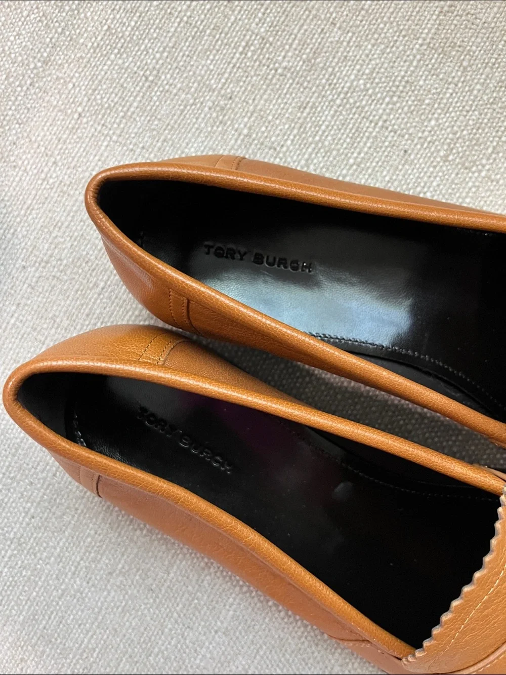 NEW Tory Burch Classic Leather Loafer Size 10.5